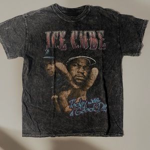Acid Wash Vintage Styled Graphic Tshirt